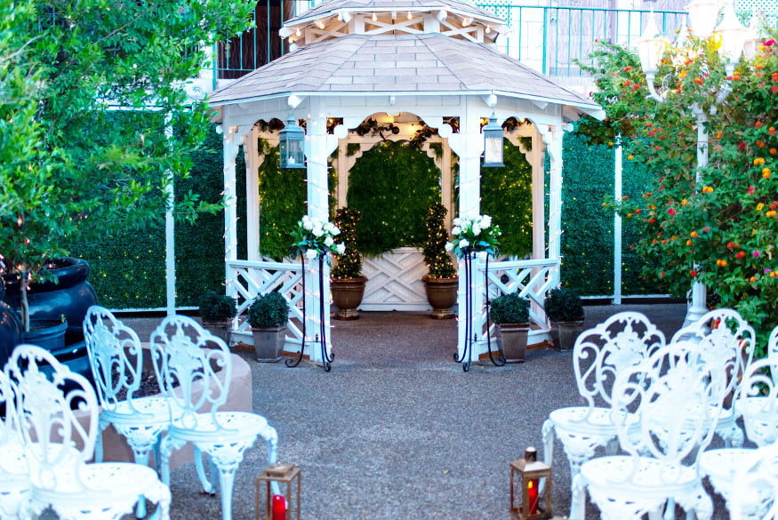 Wedding Gazebo on Las Vegas Boulevard