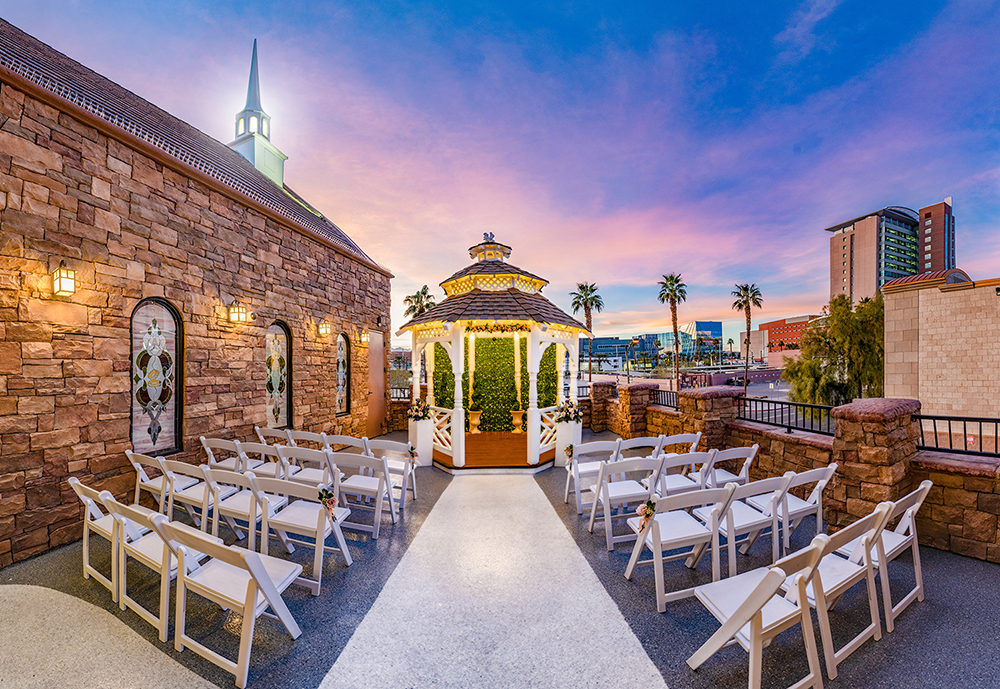 Terrace Gazebo - Outdoor Weddings