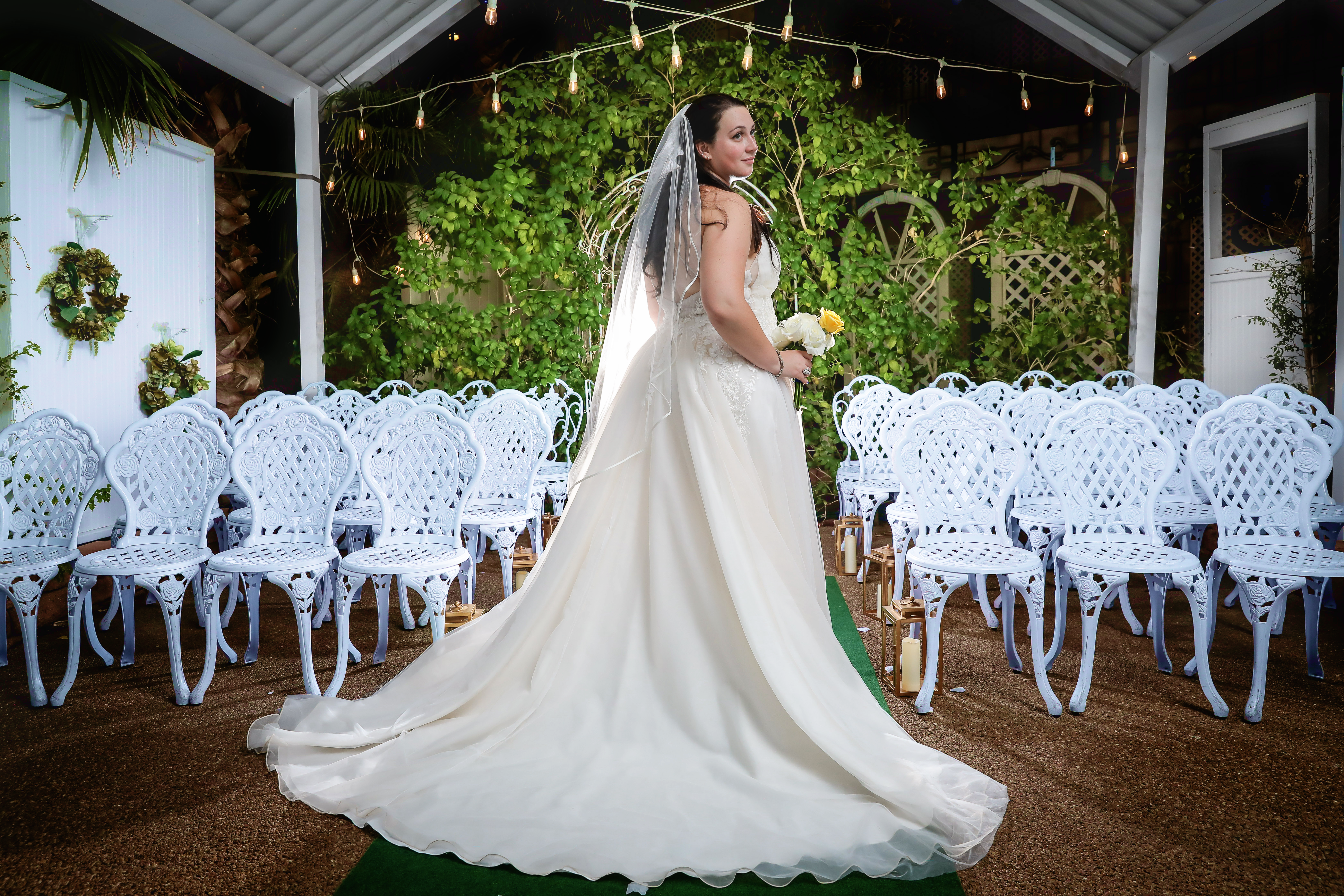 Bell Garden - Places to get married on the Vegas strip